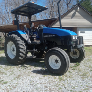 New Holland | New Holland Tractor TL90 1570 Hours