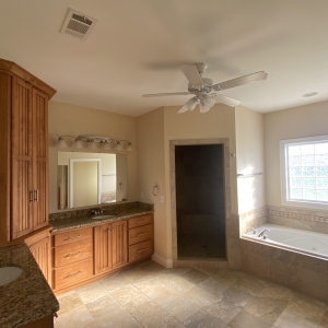 Owners Suite Bath | Barlow Lane  Lascassas TN
