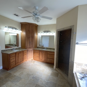 Owners Suite Bath | Barlow Lane  Lascassas TN