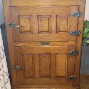 Ice Box | Antique Belding Hall Notaseme Ice Box