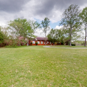 528 Crowell Lane  Lebanon TN