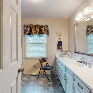 528 Crowell Lane  Lebanon TN