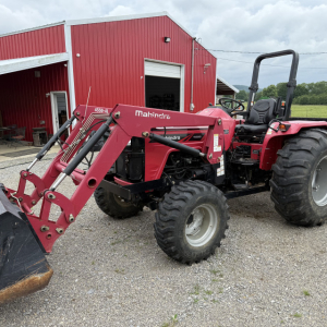2017 Mahindra 4550 OS Tractor | 2017 Mahindra 4550 OS Tractor  745 hours
