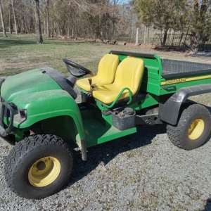 John Deere | John Deere HPX Gator, 4x4 Electric Dump Bed  740 Hours