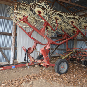10 Wheel Hay Rake | Ag Equipment 10 Wheel Hay Rake