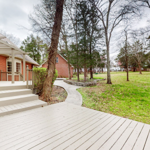 Executive Home | 3160 Hartsville Pike  Lebanon TN
