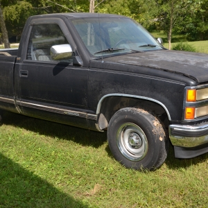 1999 Dodge Ram 1500 Pickup Truck  V8