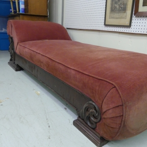 N Cumberland Online Auction | Fainting Couch