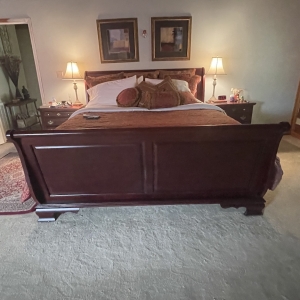 Sleigh Bed