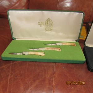 Indian Series Collectible Knife Set | 940 S Maple St Lebanon TN  Absolute Auction