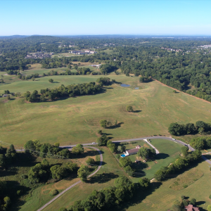 724 Horn Springs Rd  Lebanon TN